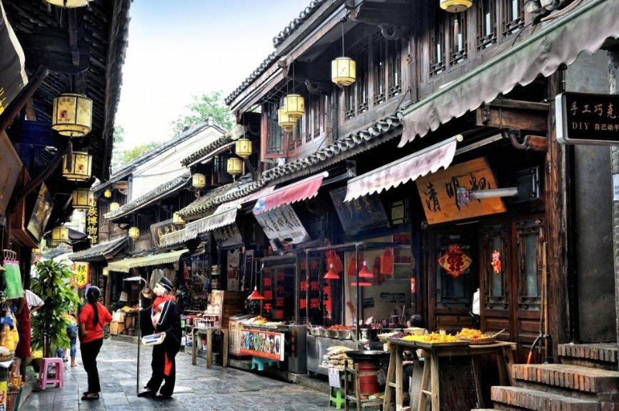 皇冠地下城选关版